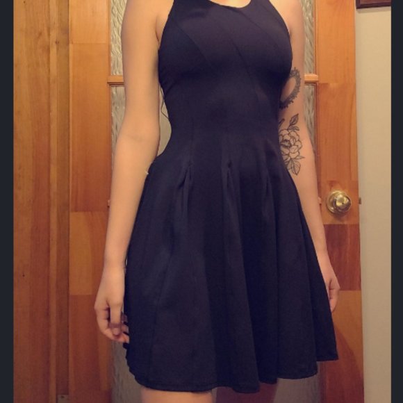 Lululemon Court Crush Tennis Dress size:6 - Picture 7 of 8